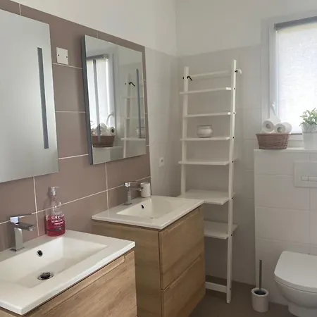 Entre Et Montagne Ama Lur Villa